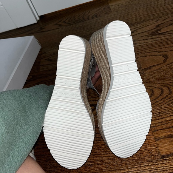 Wedges - Picture 7 of 8